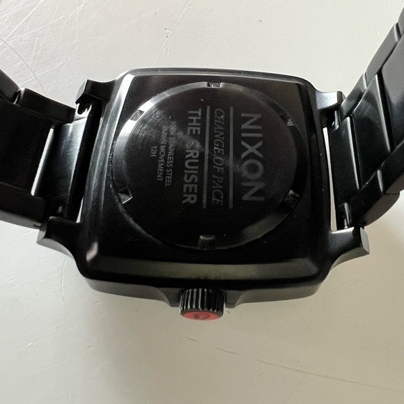 Nixon “The Cruiser” Men’s Watch - Picture 4 of 4